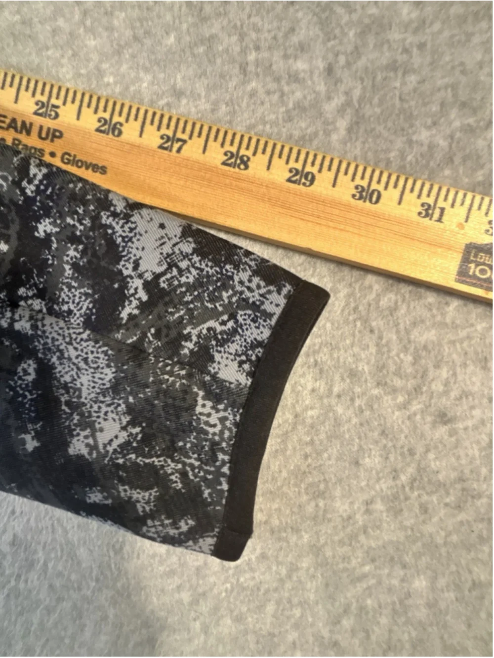 Nike Tech Fleece Men’s XL Black Gray Camo Full-Zip Hoodie Jogger Pants Set